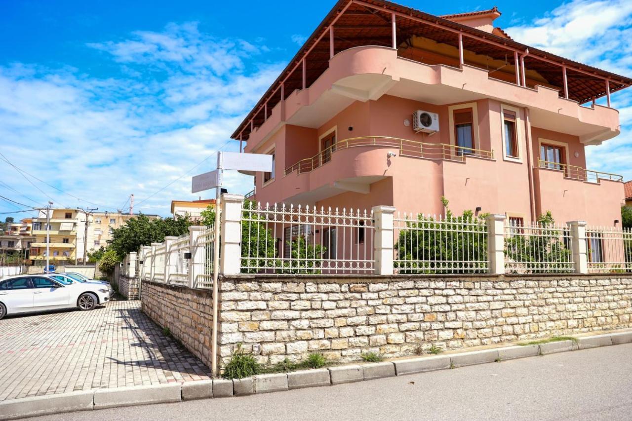Hotel Vila Maledhi Berati Exterior foto